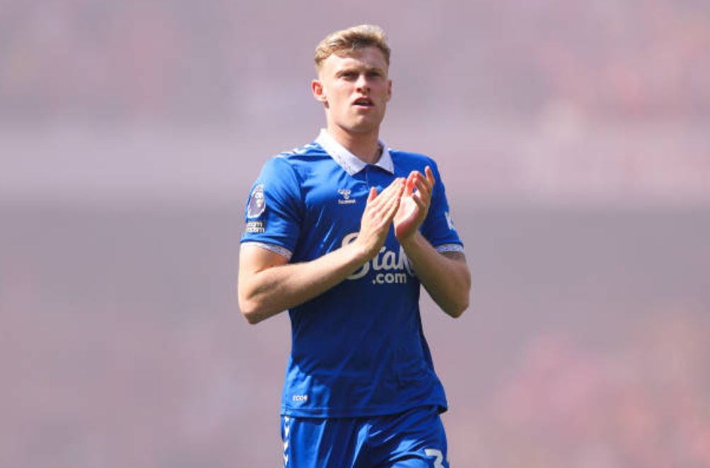 Man United đặt dấu chấm hết cho thương vụ Branthwaite.